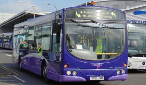 bus luton airport